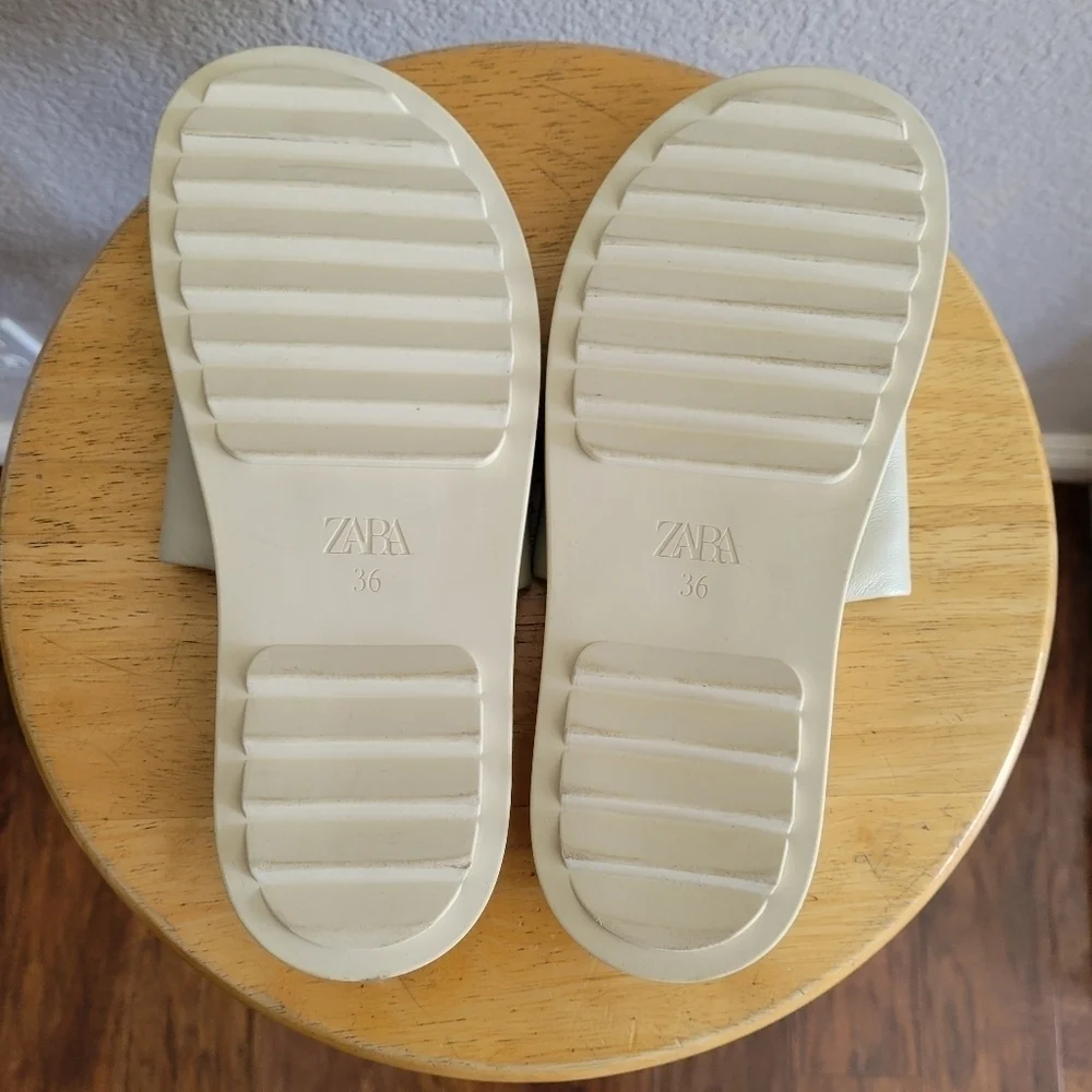 Zara Cream Slides - Picture 5 of 5